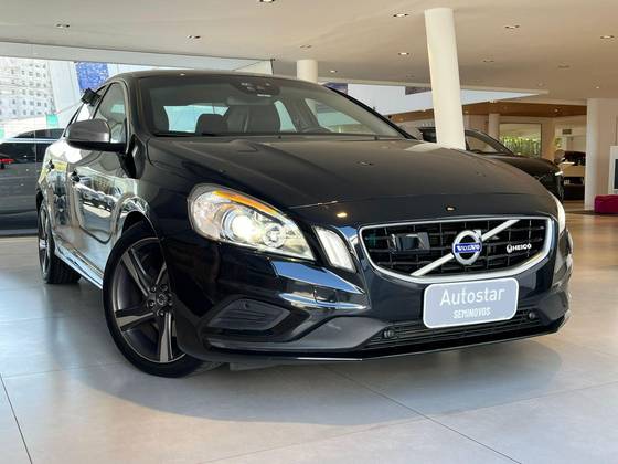 VOLVO S60 3.0 T6 R-DESIGN AWD GASOLINA 4P AUTOMÁTICO
